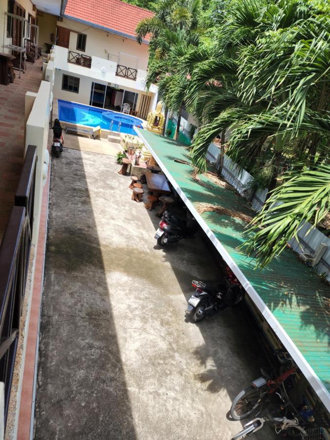 Happy Valley Pattaya Praia de Jomtien Exterior foto