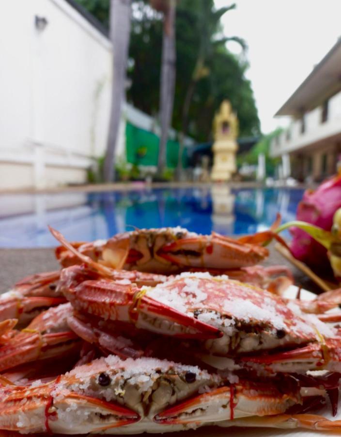 Happy Valley Pattaya Praia de Jomtien Exterior foto